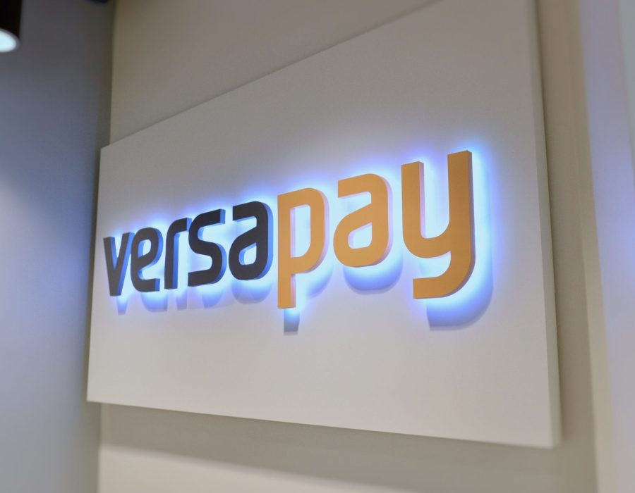 raised-backlit-letters-on-panel